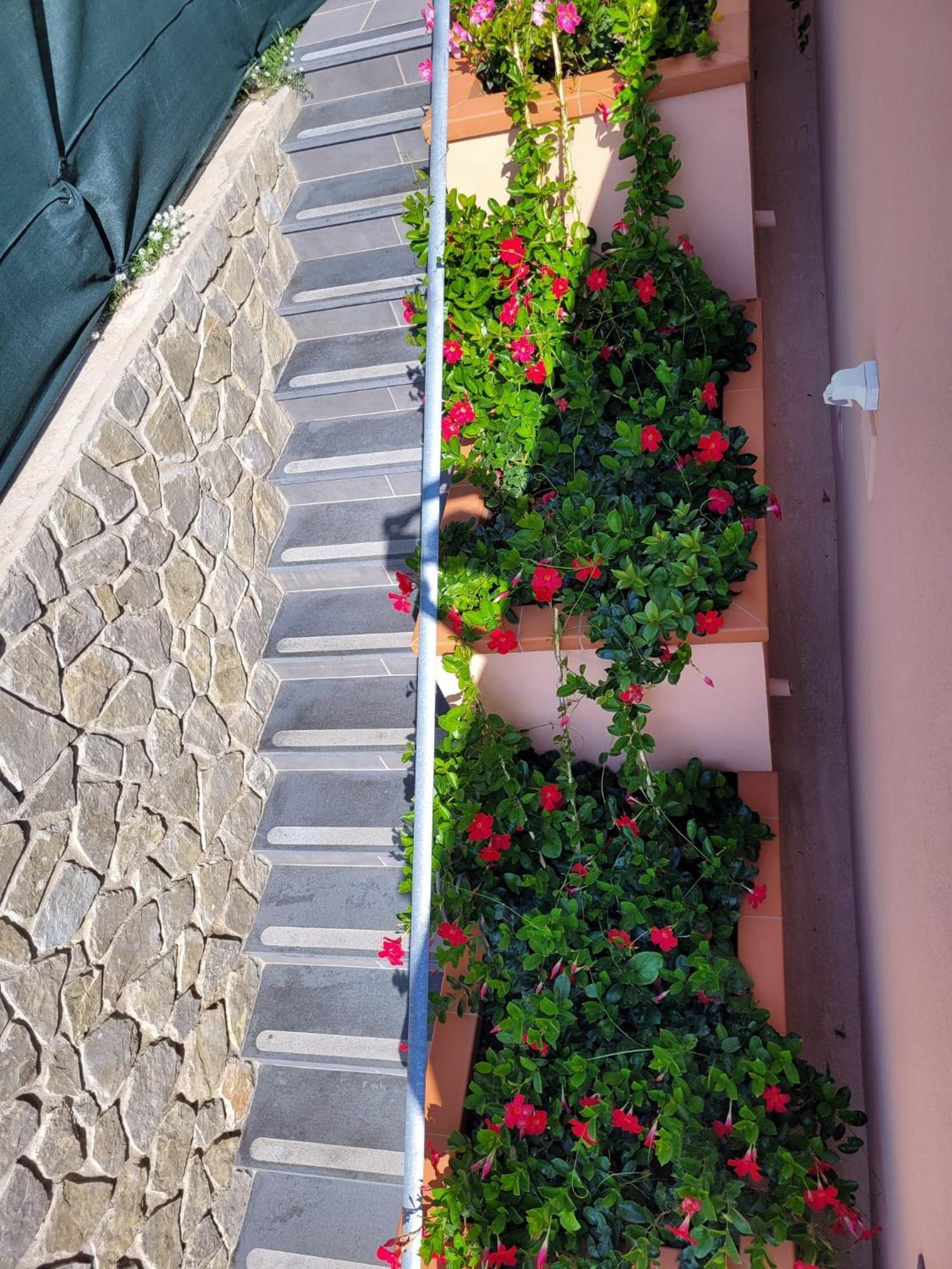 Holiday Luigi E Rachele Ravello Exterior foto
