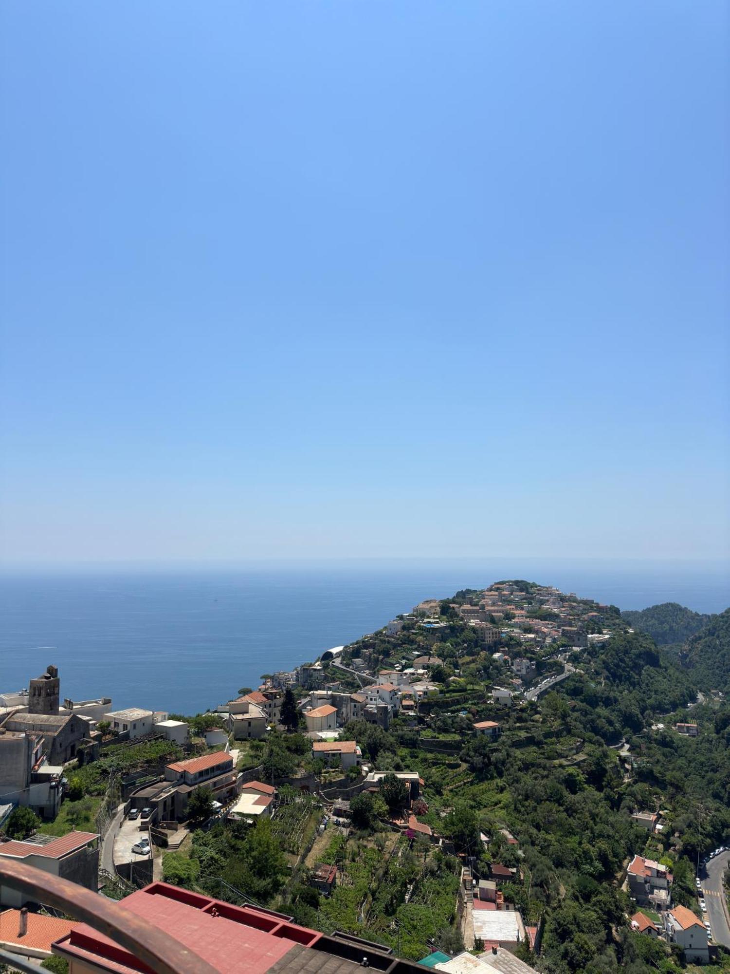 Holiday Luigi E Rachele Ravello Exterior foto